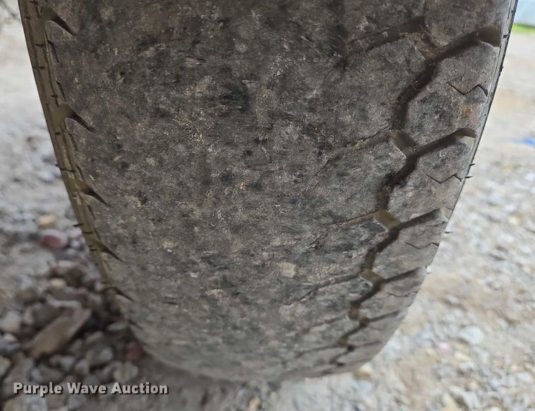 image for item EN8277 Arrow board trailer