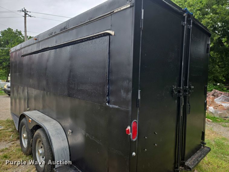 image for item EN8280 1997 Titan enclosed cargo trailer