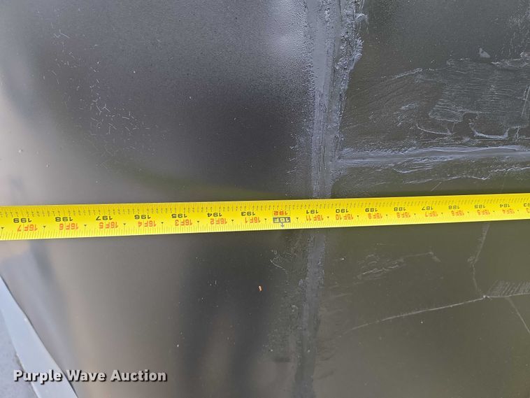 image for item EN8280 1997 Titan enclosed cargo trailer