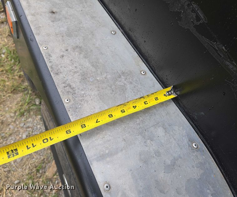 image for item EN8280 1997 Titan enclosed cargo trailer