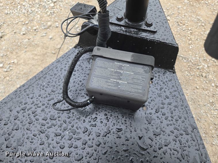 image for item EN8280 1997 Titan enclosed cargo trailer