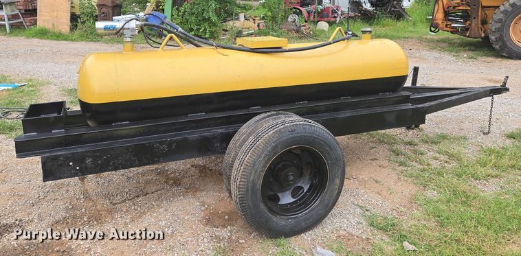 image for item EN8281 Fuel trailer