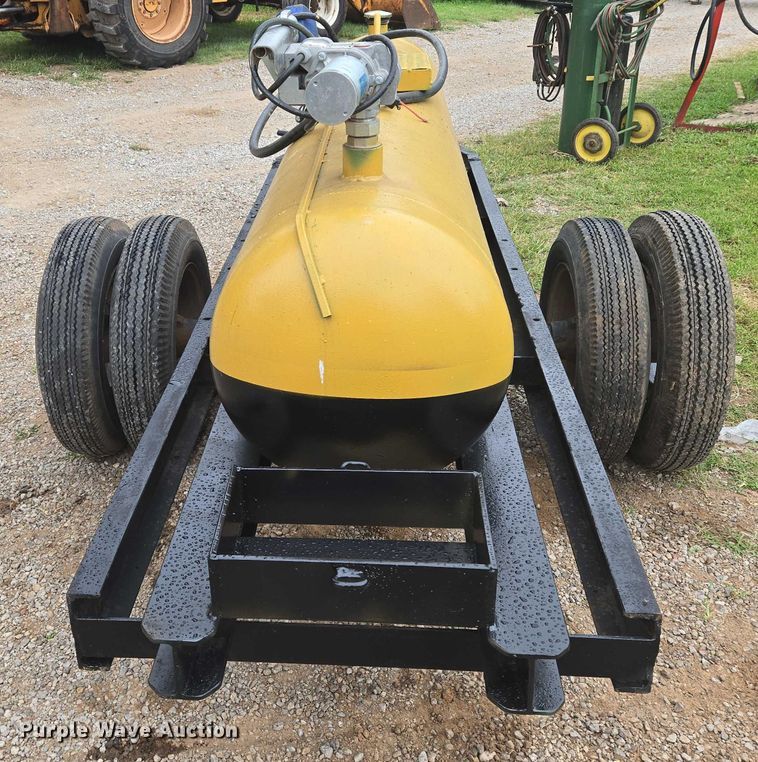 image for item EN8281 Fuel trailer