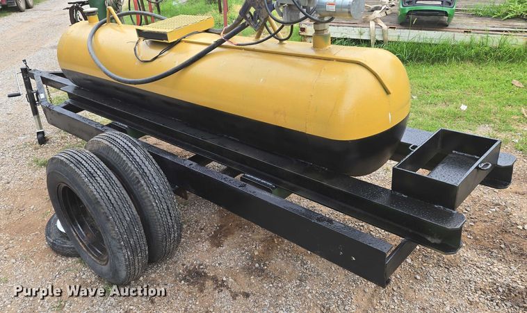 image for item EN8281 Fuel trailer