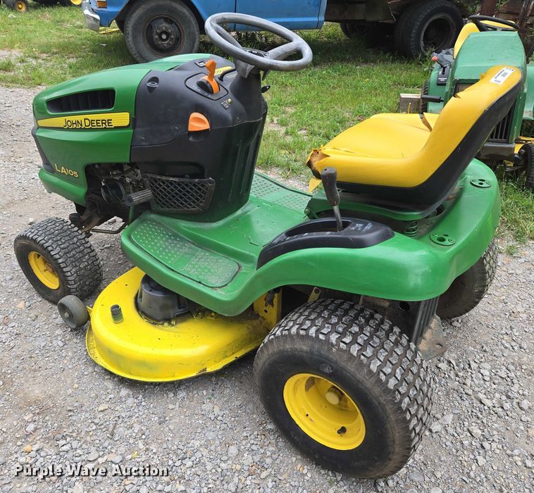 image for item EN8286 John Deere LA105 lawn mower