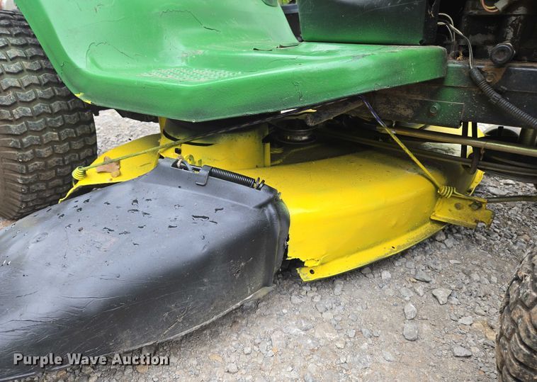 image for item EN8286 John Deere LA105 lawn mower