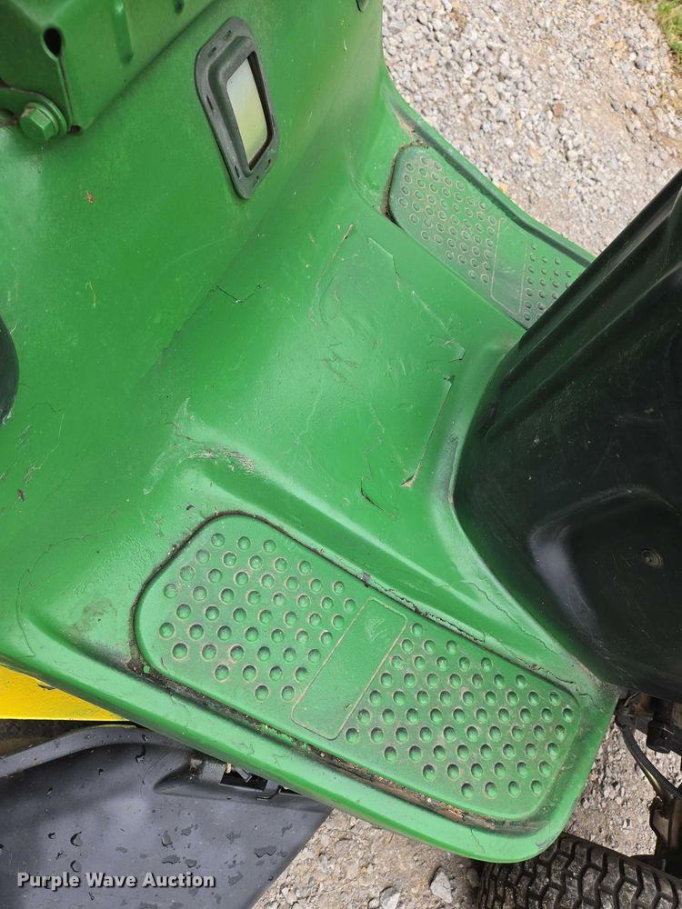 image for item EN8286 John Deere LA105 lawn mower