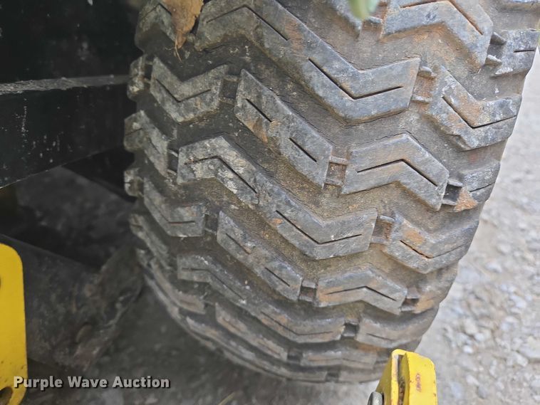 image for item EN8287 John Deere F510 lawn mower