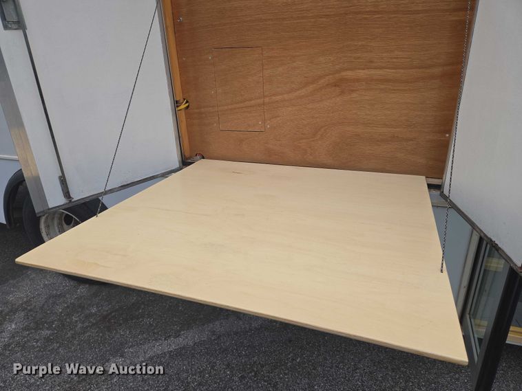 image for item EN8303 2011 Ford E450 RV