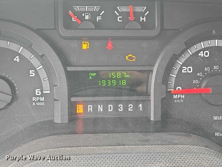 image for item EN8303 2011 Ford E450 RV