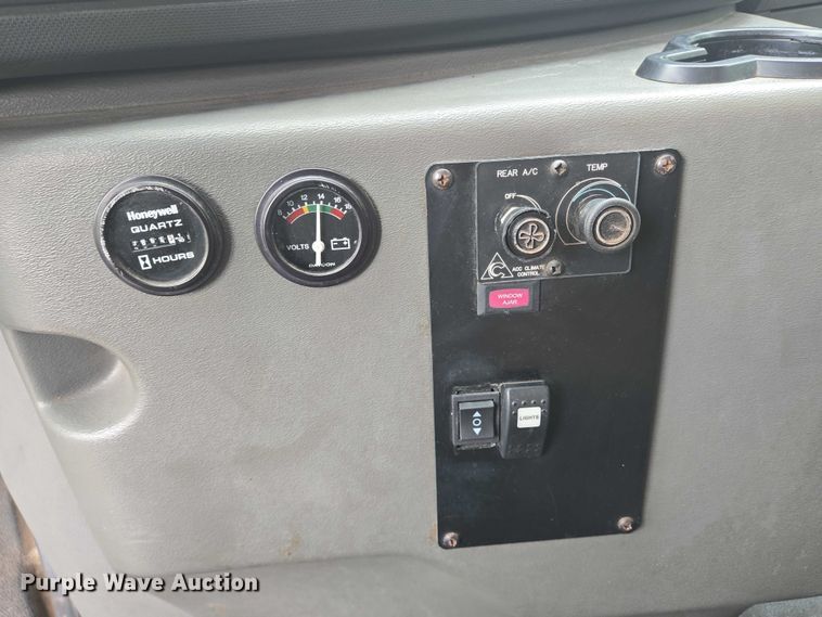 image for item EN8303 2011 Ford E450 RV