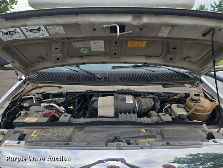 image for item EN8303 2011 Ford E450 RV