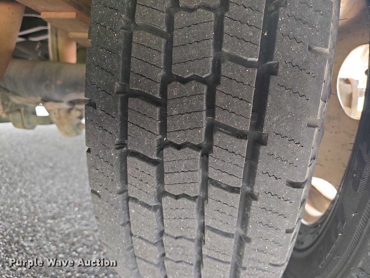 image for item EN8303 2011 Ford E450 RV