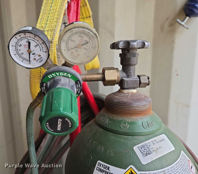 image for item EO0860 Cutting torch bottles