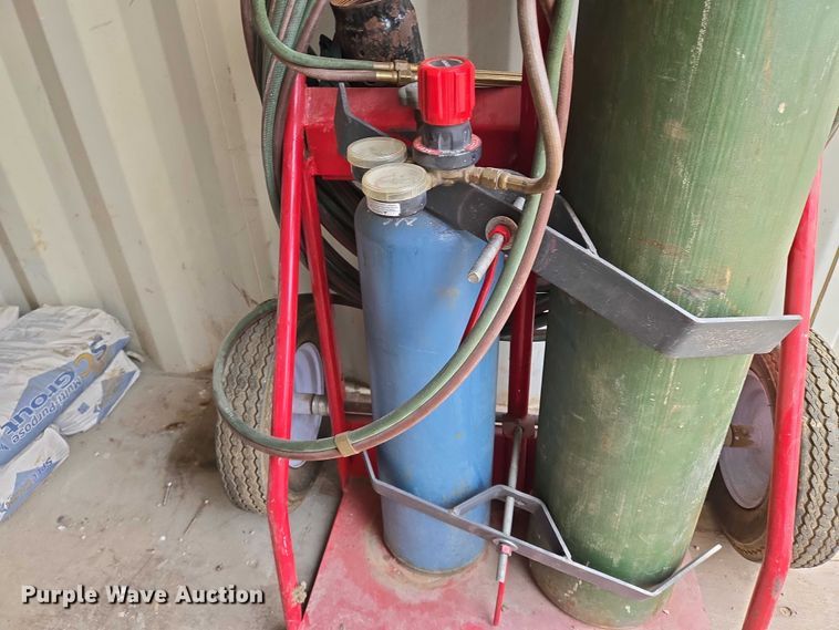 image for item EO0860 Cutting torch bottles