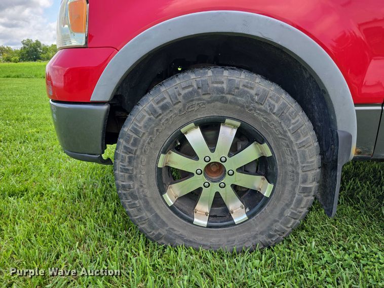 image for item EO1541 2006 Ford F150 SuperCrew pickup truck