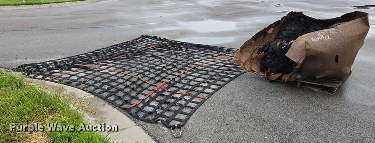 image for item EO1594 (15) 12' x 12' cargo nets