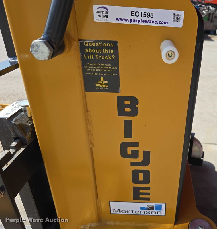 image for item EO1598 Big Joe M-22-16 pallet jack