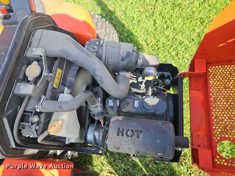 image for item EO4571 Kubota ZD221 lawn mower