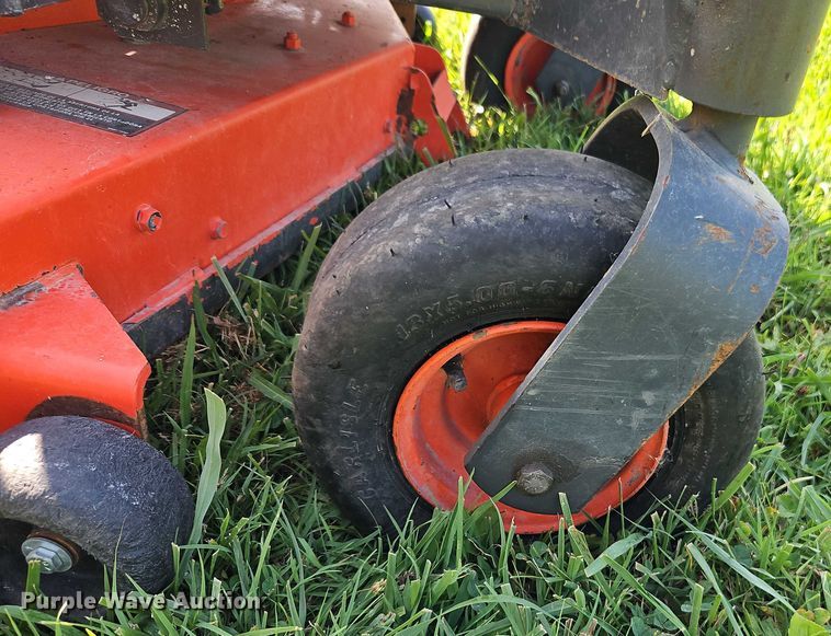 image for item EO4571 Kubota ZD221 lawn mower