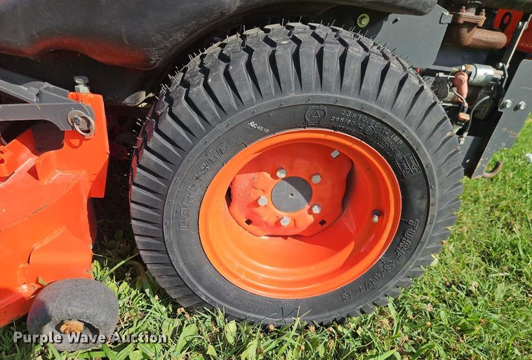 image for item EO4571 Kubota ZD221 lawn mower