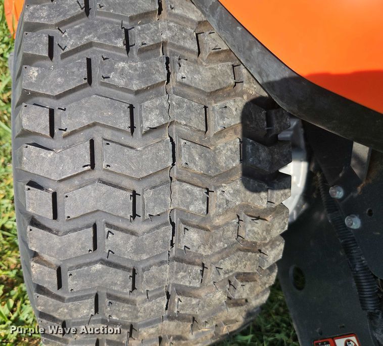 image for item EO4571 Kubota ZD221 lawn mower