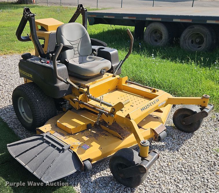 image for item EO4572 Hustler 932152 lawn mower