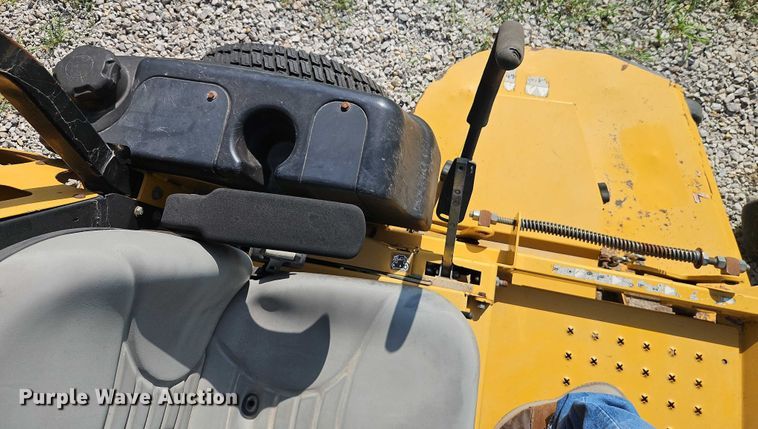 image for item EO4572 Hustler 932152 lawn mower