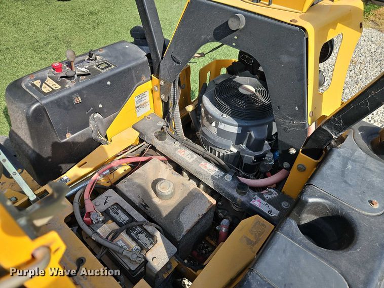 image for item EO4572 Hustler 932152 lawn mower