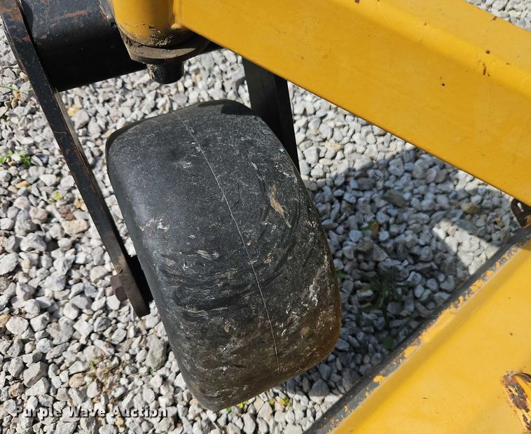 image for item EO4572 Hustler 932152 lawn mower