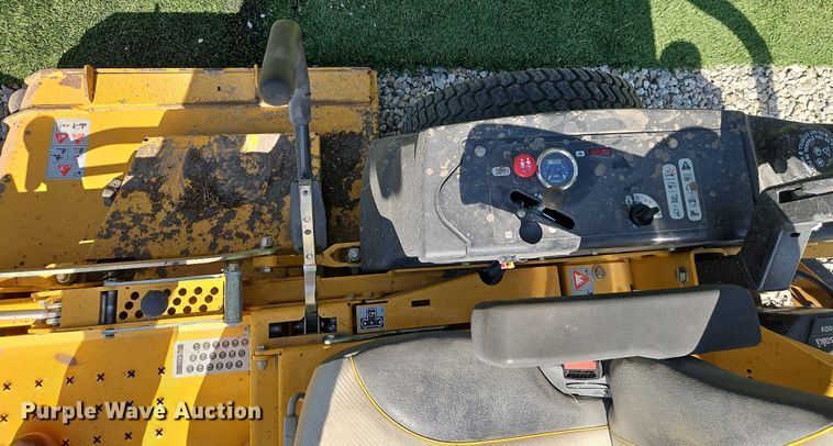 image for item EO4573 Hustler 936930 ZTR lawn mower