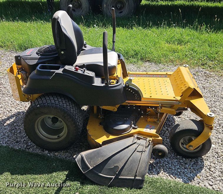image for item EO4576 Hustler 938696 ZTR lawn mower