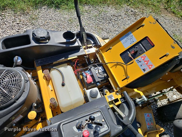 image for item EO4576 Hustler 938696 ZTR lawn mower