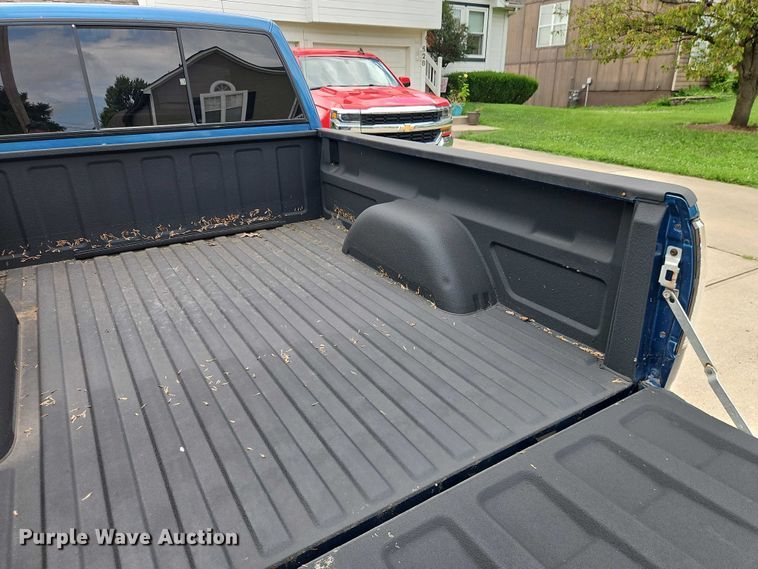 image for item EO4579 1991 Chevrolet K1500 pickup truck