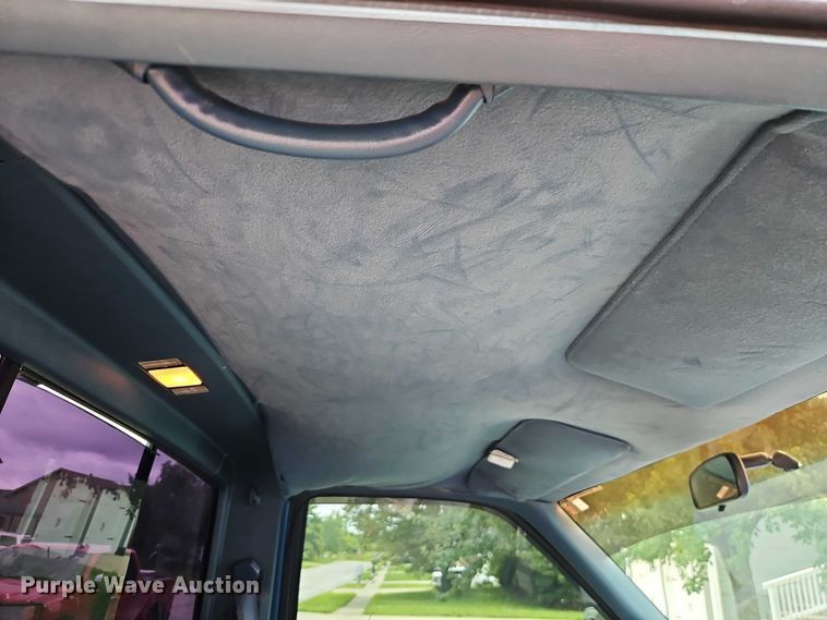 image for item EO4579 1991 Chevrolet K1500 pickup truck