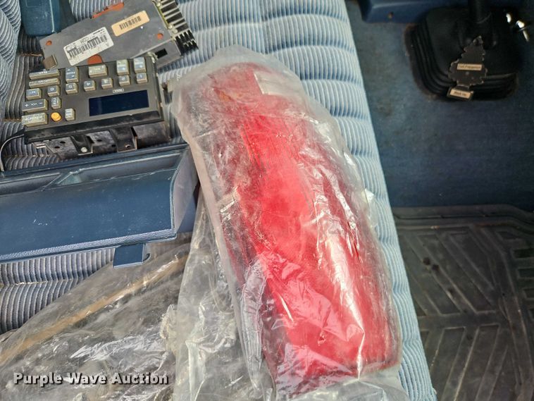 image for item EO4579 1991 Chevrolet K1500 pickup truck