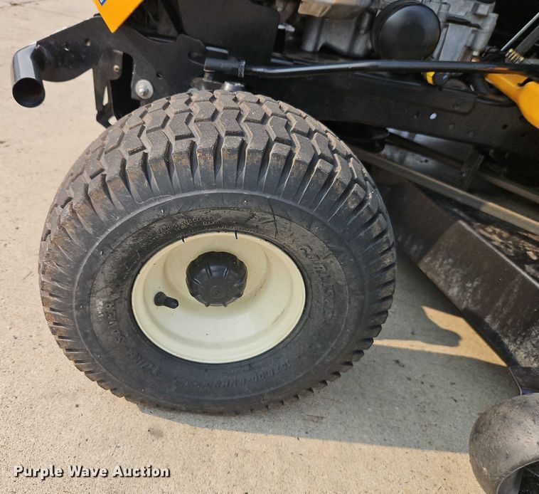 image for item EO4593 2019 Cub Cadet XT1 LT50 lawn mower