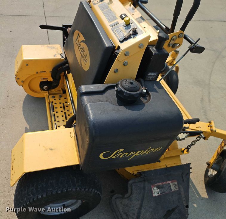 image for item EO4595 EverRide ESKH1848S ZTR lawn mower