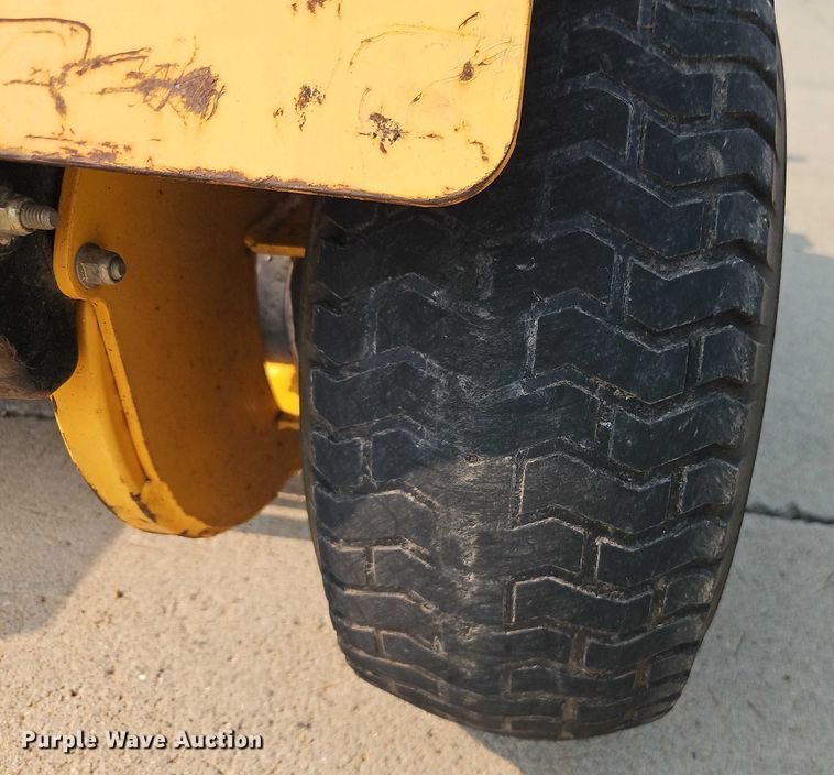 image for item EO4595 EverRide ESKH1848S ZTR lawn mower