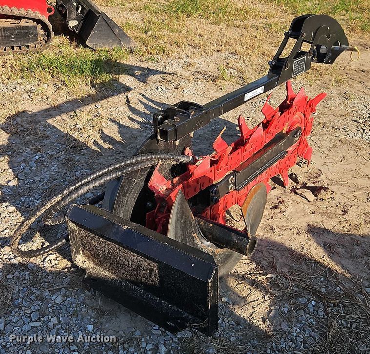 image for item EO4596 2024 GIYI GY-X380 skid steer trencher