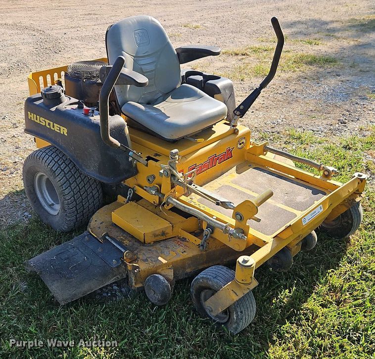 image for item EO4598 Hustler FasTrak ZTR lawn mower