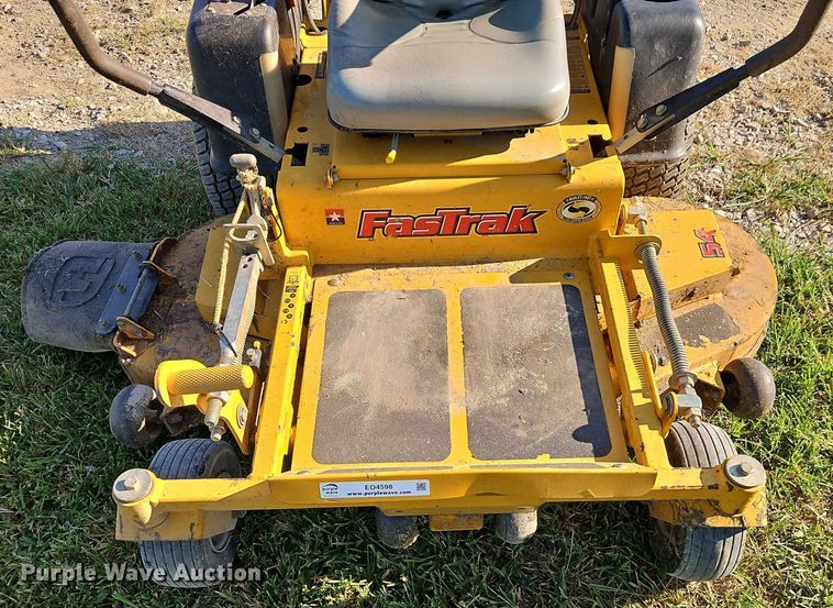 image for item EO4598 Hustler FasTrak ZTR lawn mower