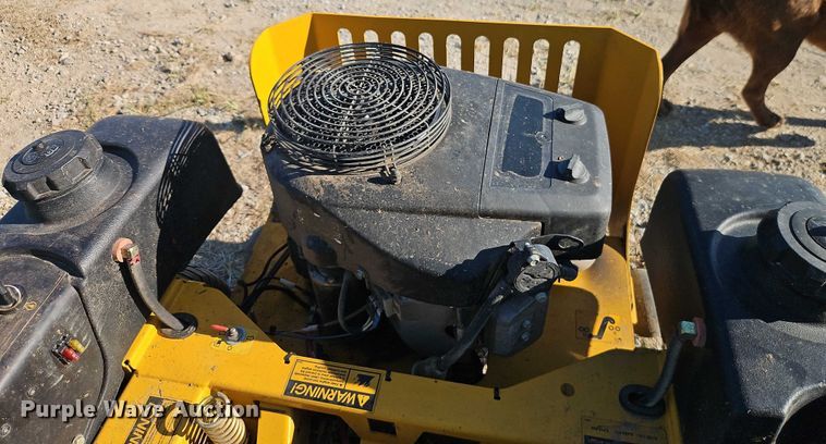 image for item EO4598 Hustler FasTrak ZTR lawn mower