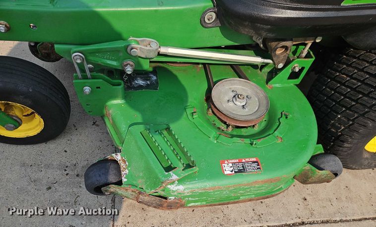 image for item EO4601 John Deere Z930M ZTR lawn mower