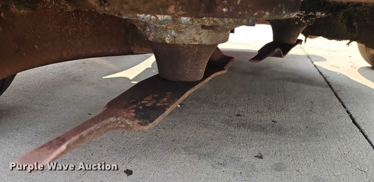 image for item EO4601 John Deere Z930M ZTR lawn mower