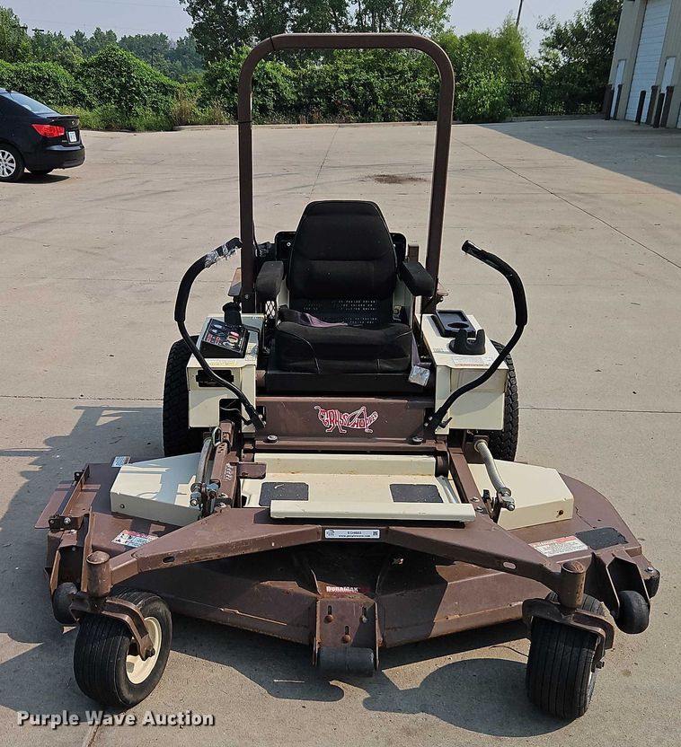 image for item EO4603 2008 Grasshopper 432 ZTR lawn mower