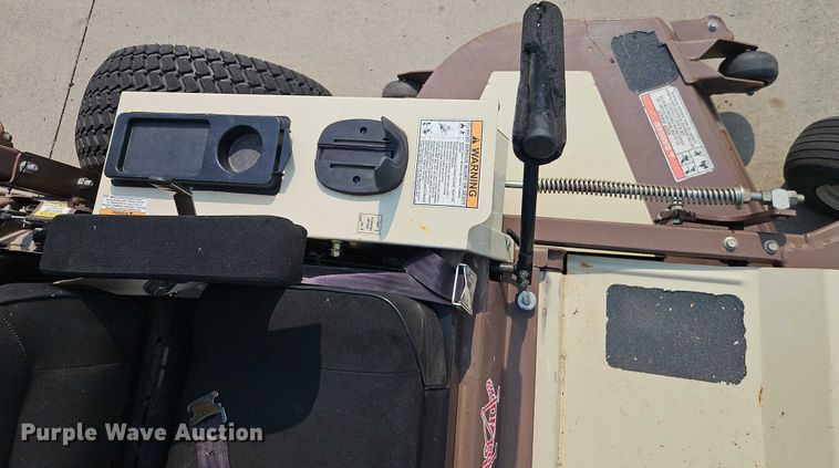 image for item EO4603 2008 Grasshopper 432 ZTR lawn mower