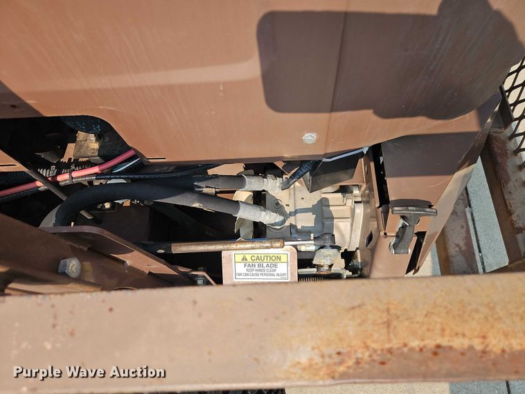 image for item EO4603 2008 Grasshopper 432 ZTR lawn mower