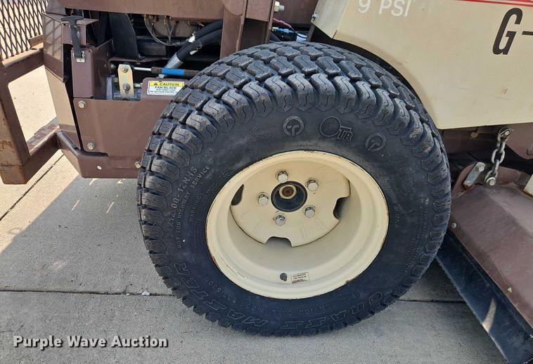 image for item EO4603 2008 Grasshopper 432 ZTR lawn mower