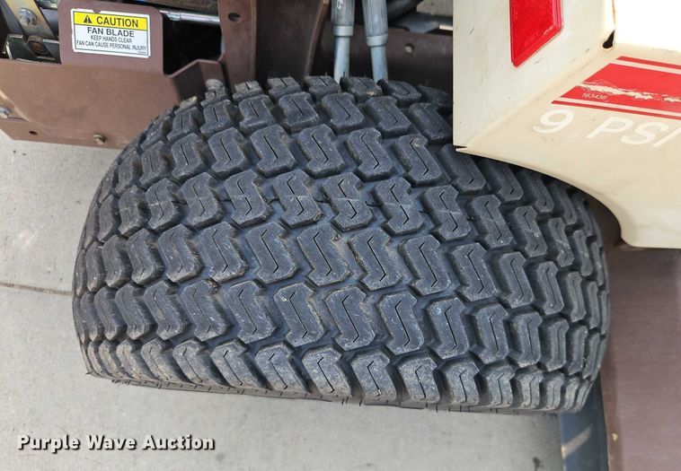 image for item EO4603 2008 Grasshopper 432 ZTR lawn mower